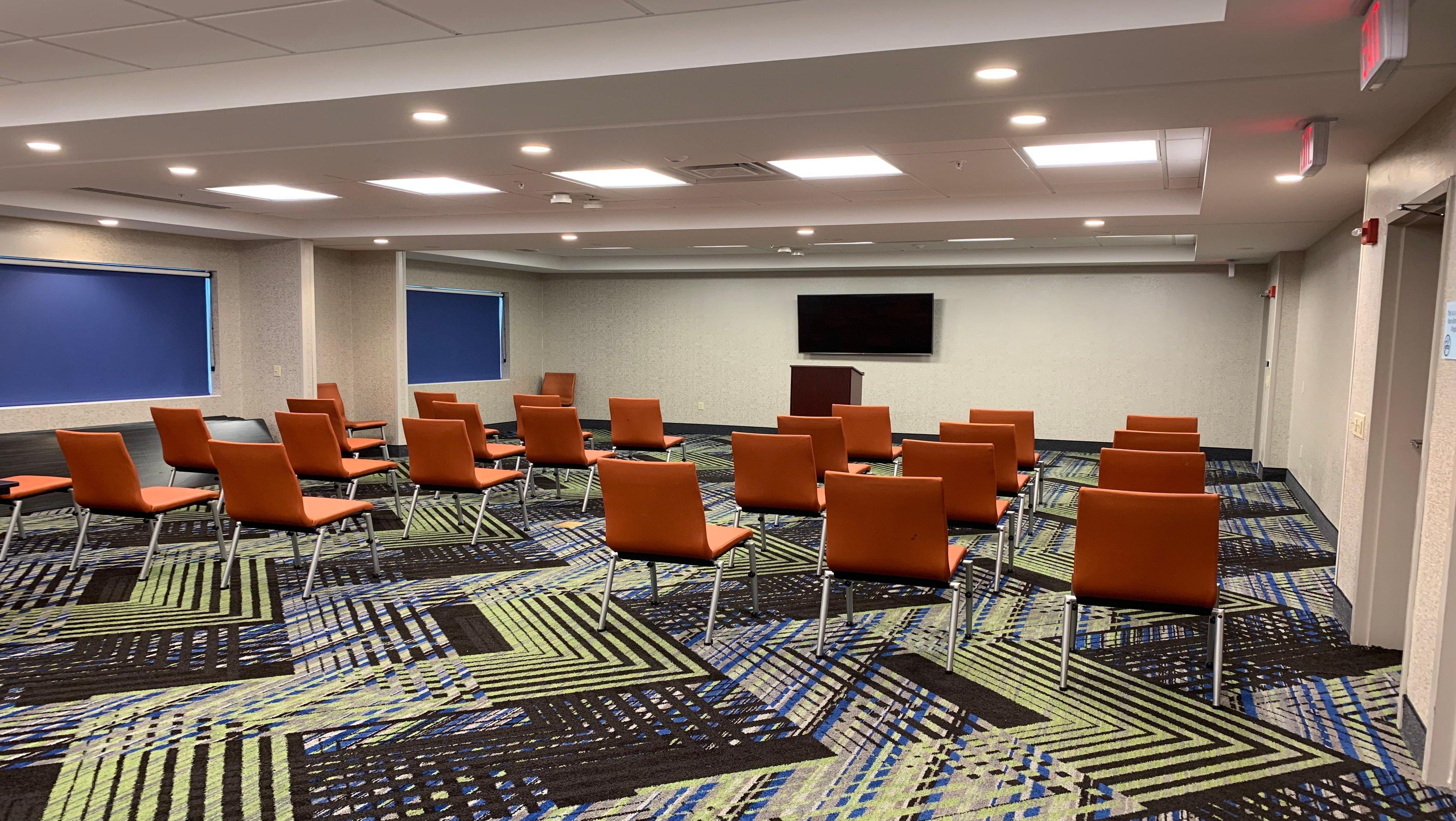Holiday Inn Express & Suites - Middletown By Ihg Exterior foto